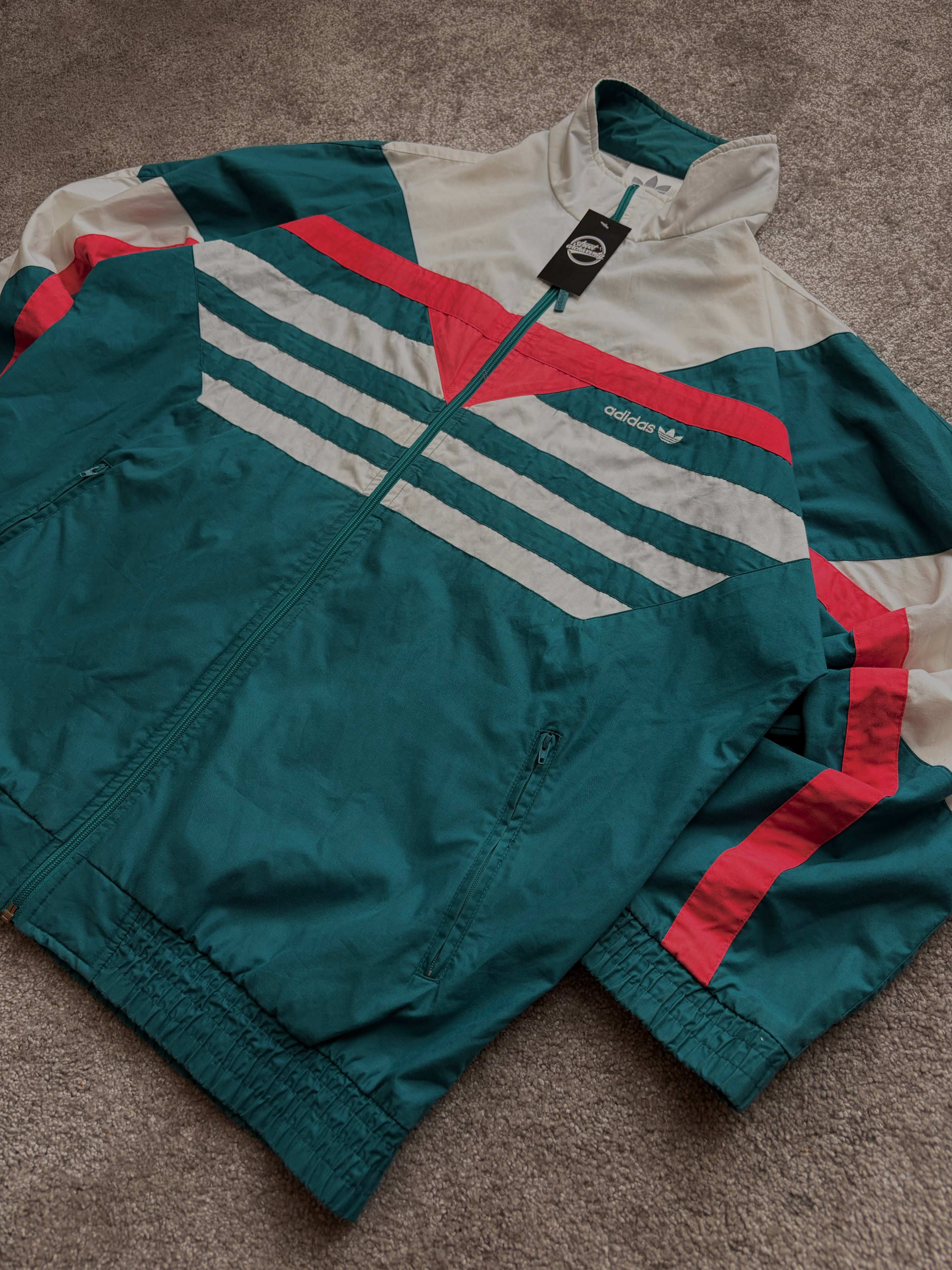 Adidas Vintage Windbreaker Green Cream Stripes Size M-L