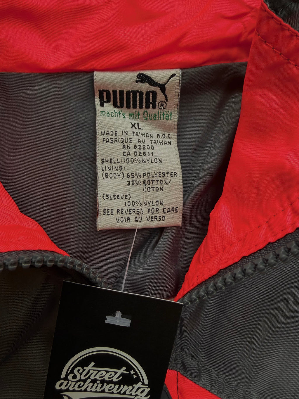 Puma Vintage Windbreaker Black Red Panel Size XL
