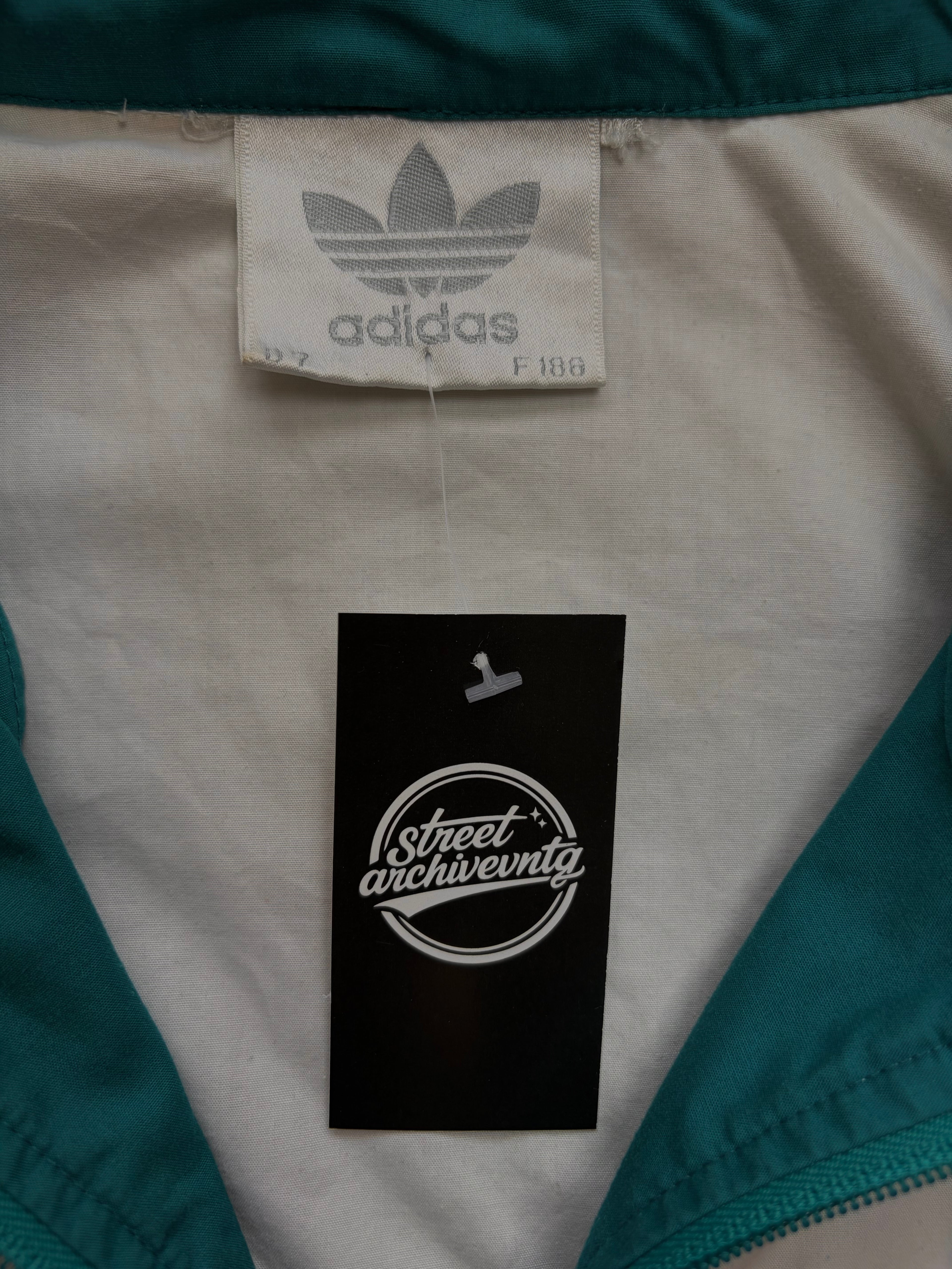 Adidas Vintage Windbreaker Green Cream Stripes Size M-L